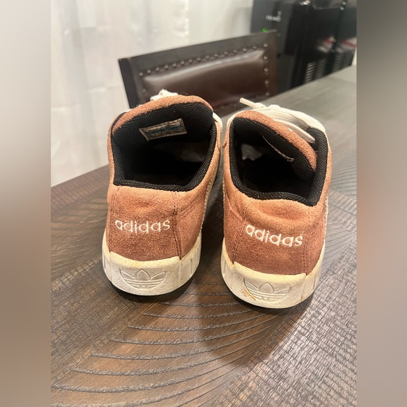 Vintage adidas shoes - Picture 4 of 11